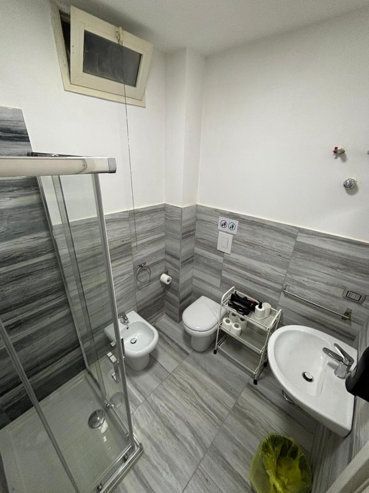 Na City Rooms Napoli Esterno foto