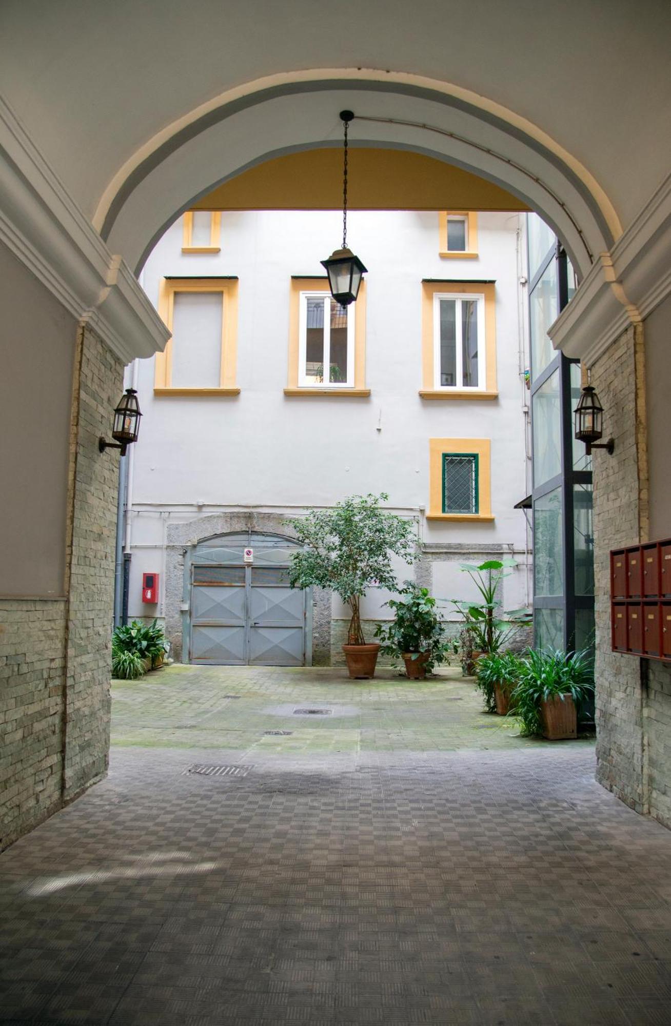 Na City Rooms Napoli Esterno foto