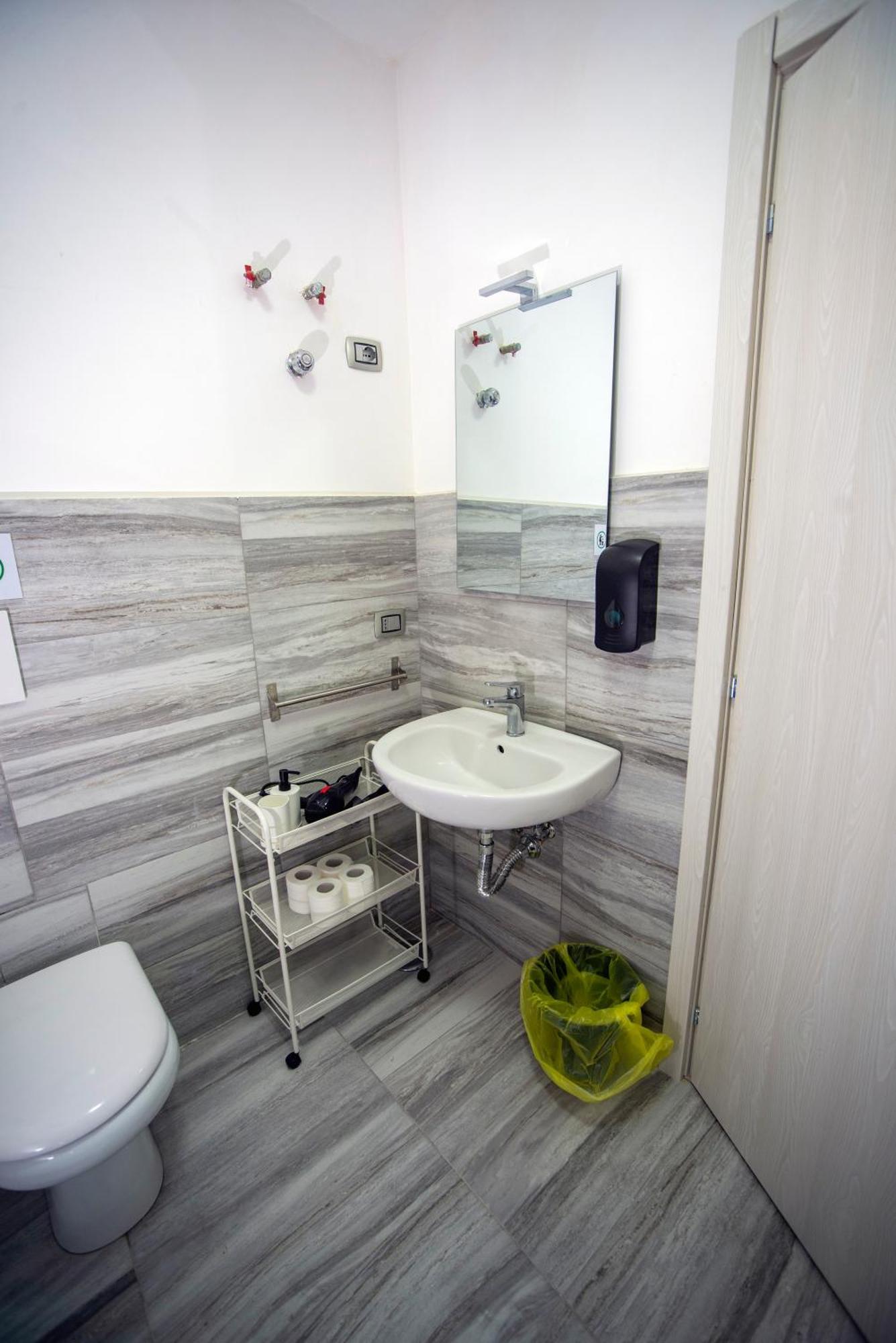 Na City Rooms Napoli Esterno foto