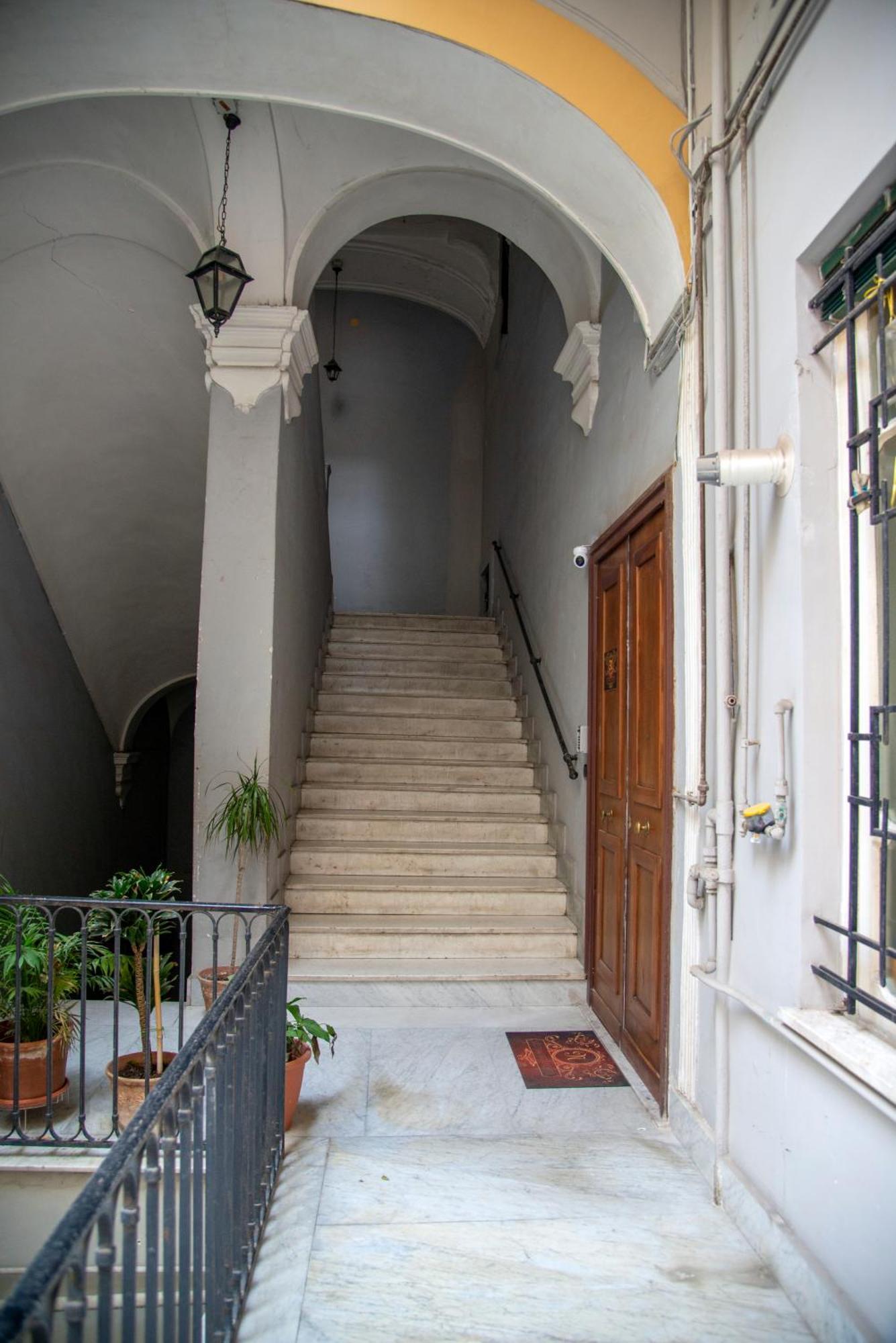 Na City Rooms Napoli Esterno foto