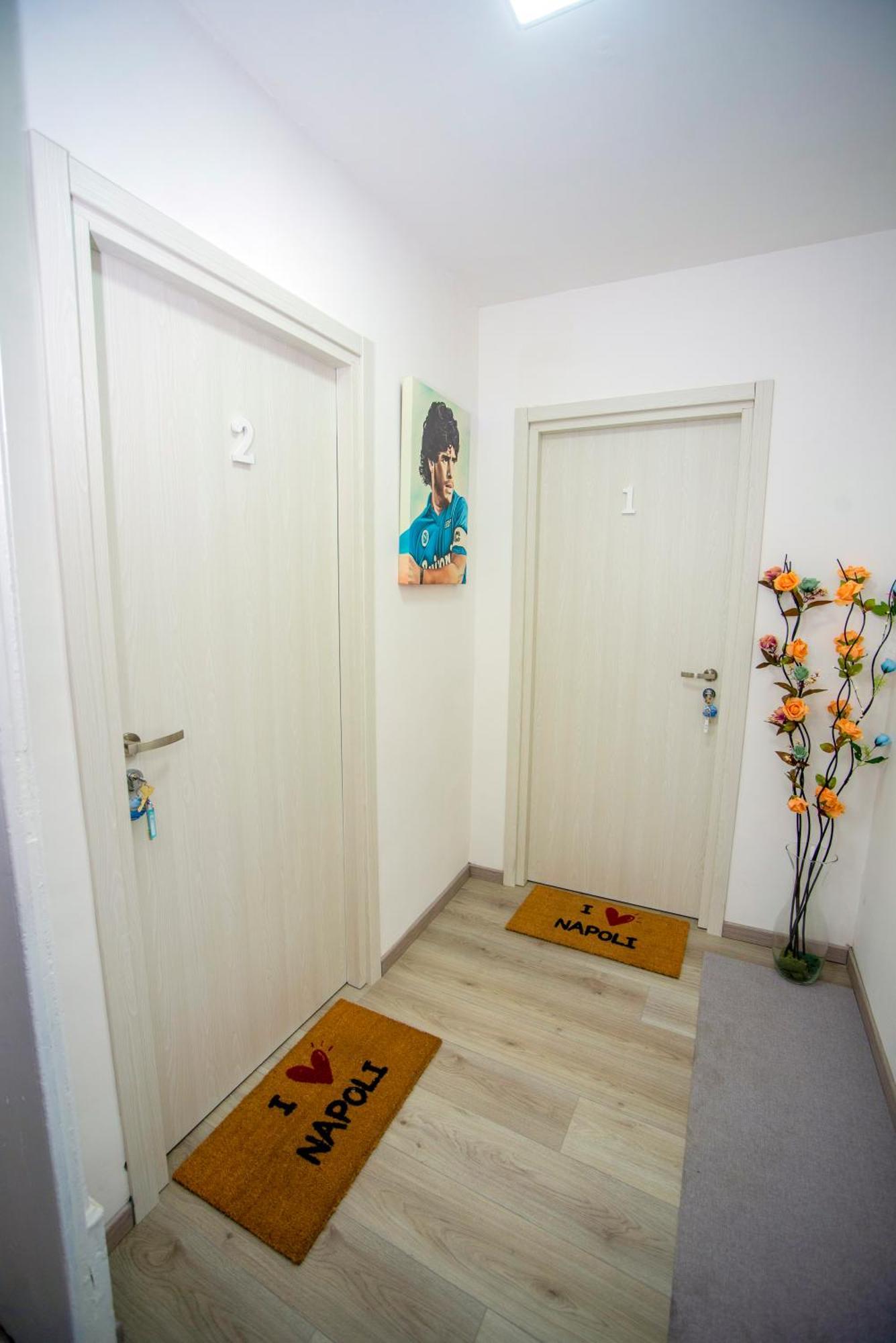 Na City Rooms Napoli Esterno foto